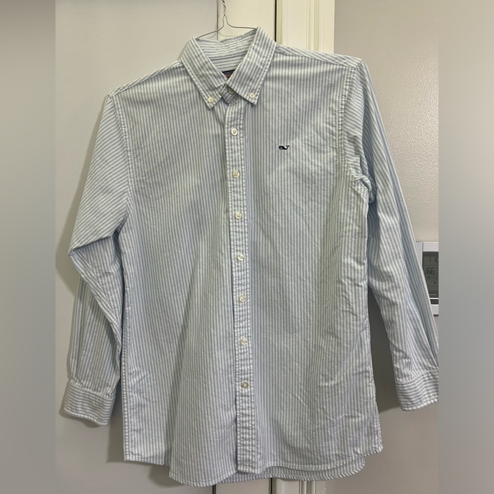 Men’s Vineyard Vines Whale shirt size large